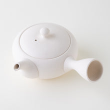 Load image into Gallery viewer, Gofun-iro Kyusu